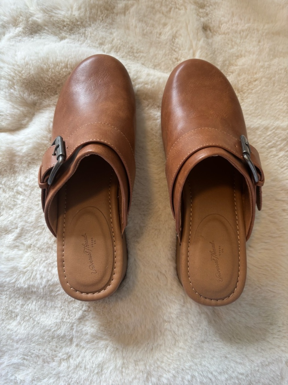 Comfort-Fit Brown Leather Mule Clogs with Buckle